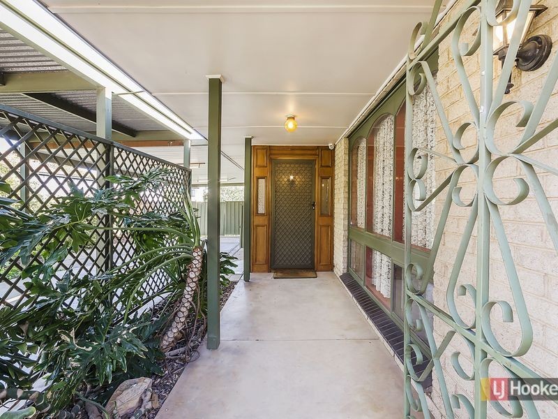 61 Collingbourne Drive, Elizabeth Vale SA 5112