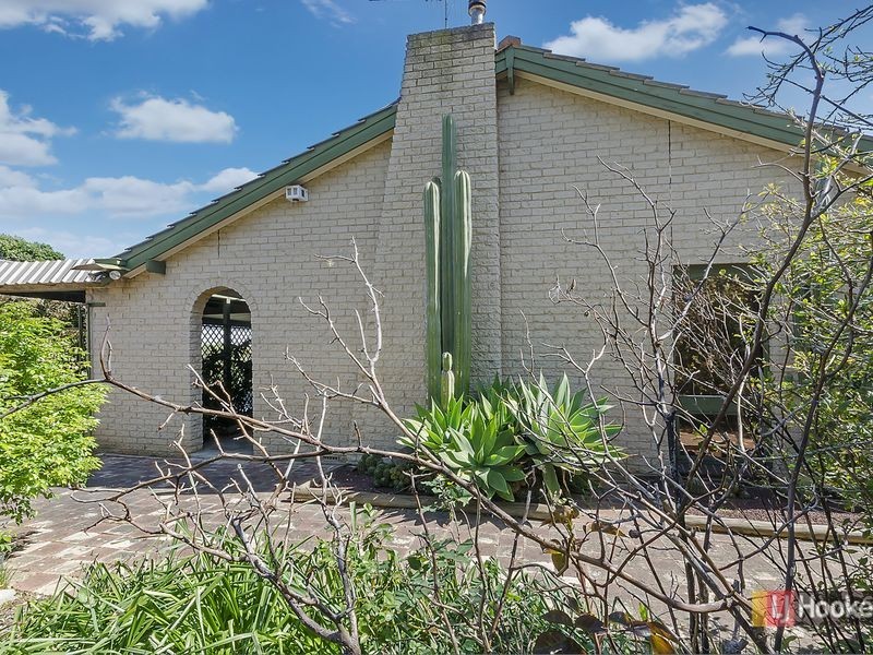 61 Collingbourne Drive, Elizabeth Vale SA 5112