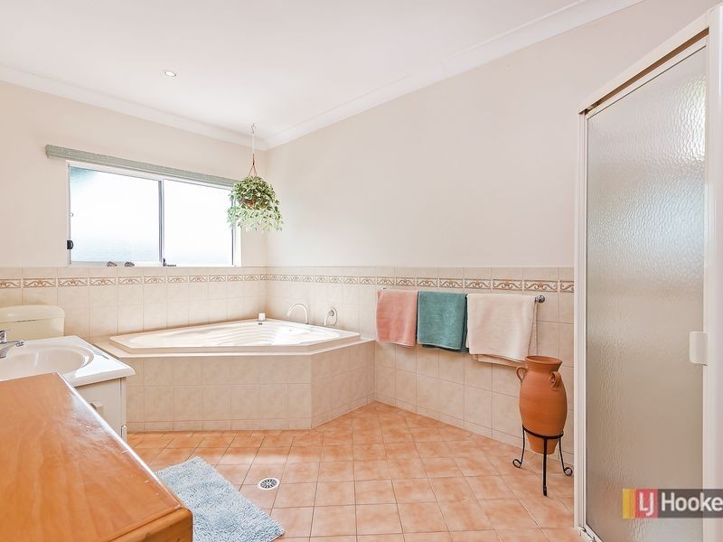 21 Berberis Street, Elizabeth Vale SA 5112