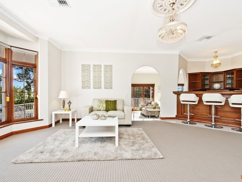 43 Yulinda Terrace, Gulfview Heights SA 5096