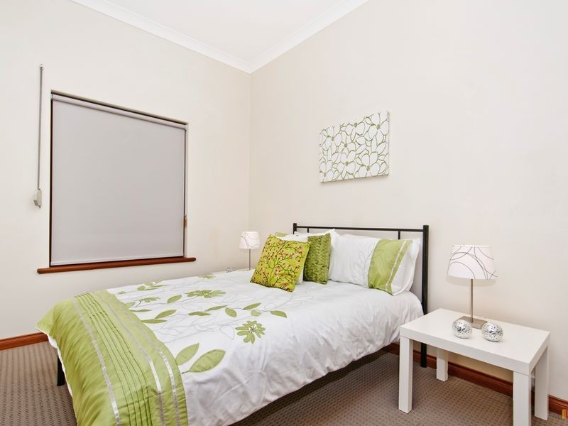 43 Yulinda Terrace, Gulfview Heights SA 5096