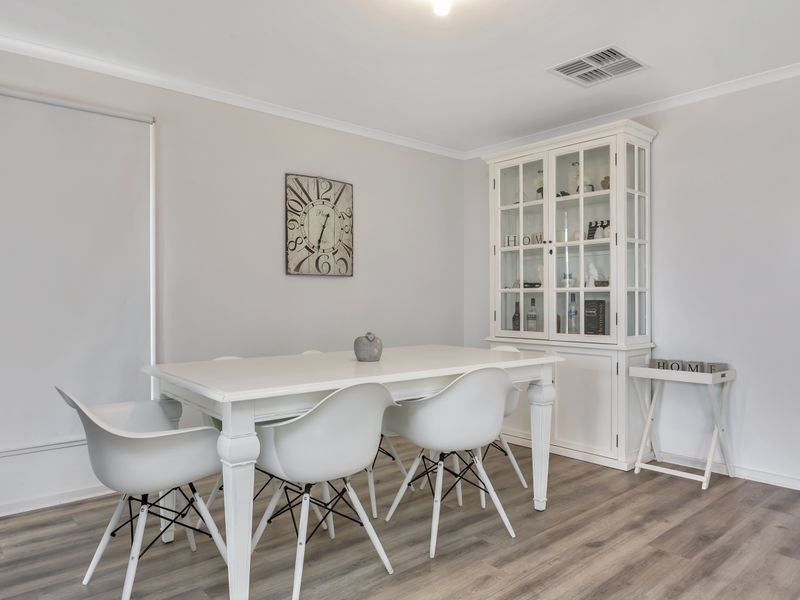 24 Carbone Drive, Munno Para West SA 5115