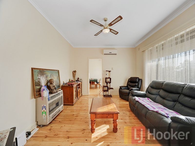 8 Karyn Crescent, Brahma Lodge SA 5109