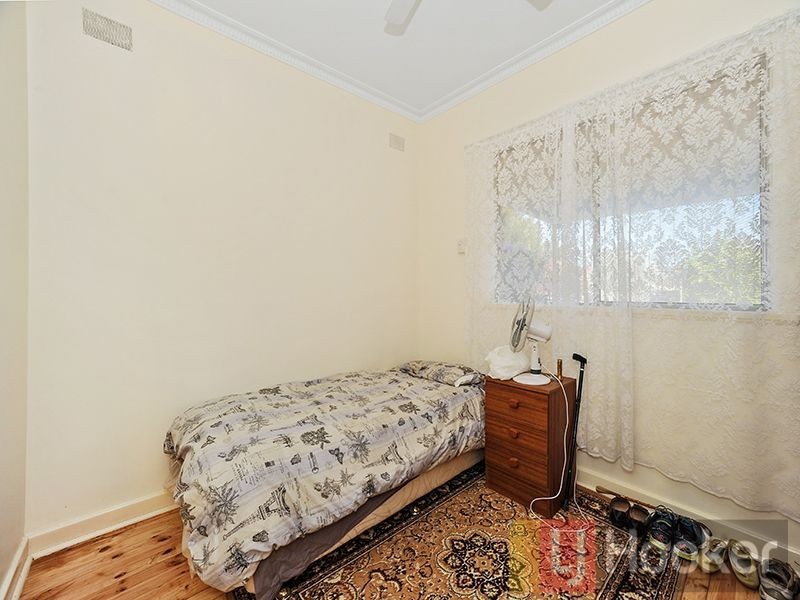 8 Karyn Crescent, Brahma Lodge SA 5109