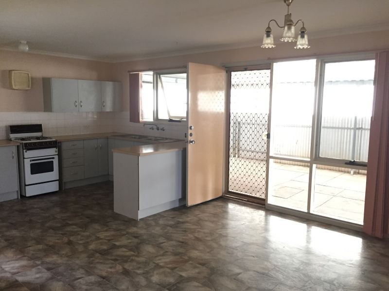 1 Fern Court, Parafield Gardens SA 5107