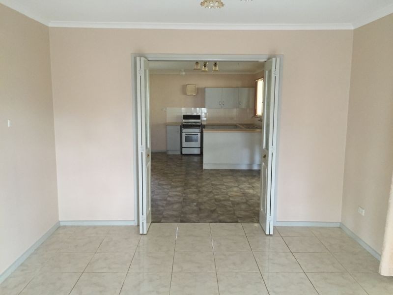 1 Fern Court, Parafield Gardens SA 5107
