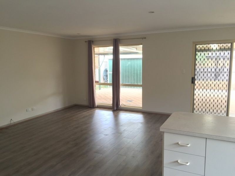 30 Claxton Way, Burton SA 5110