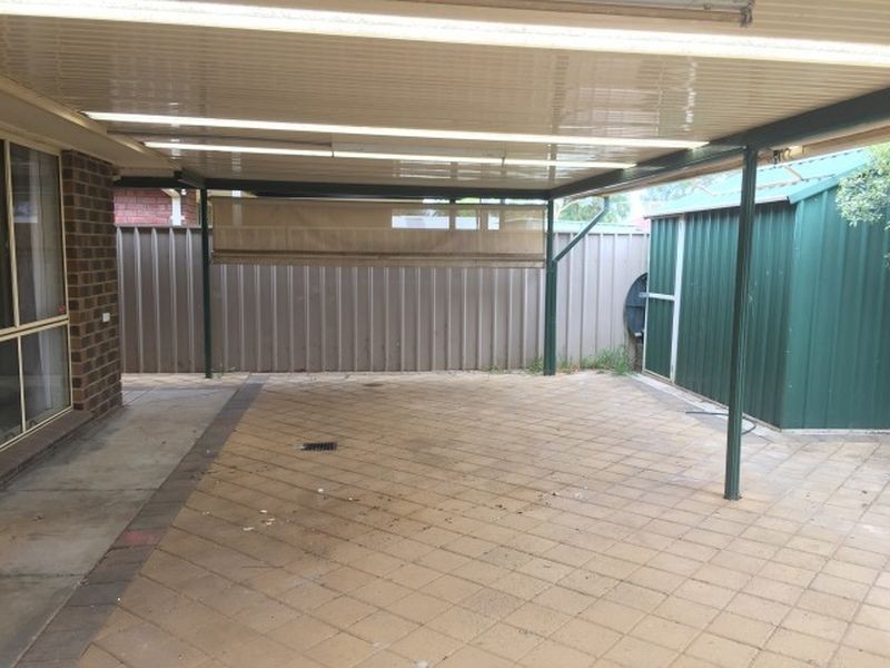 30 Claxton Way, Burton SA 5110