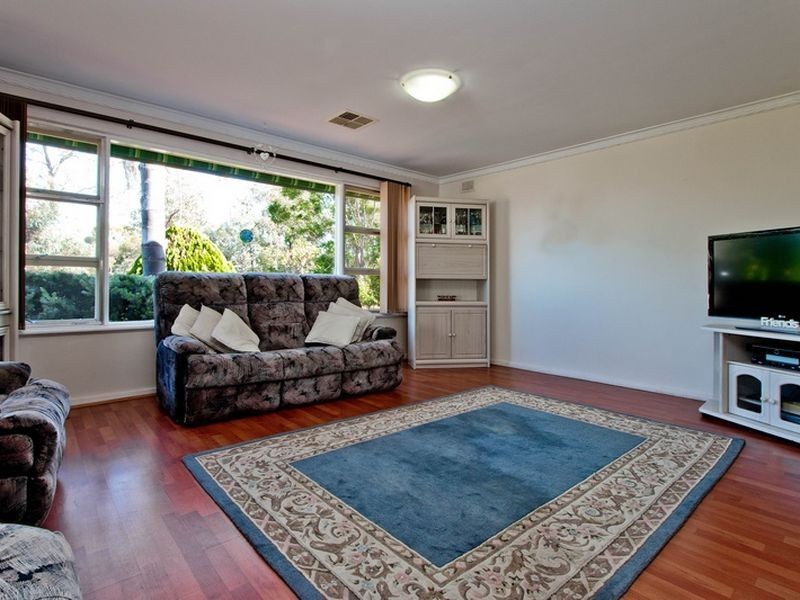 32 Balkara Road, Para Hills West SA 5096