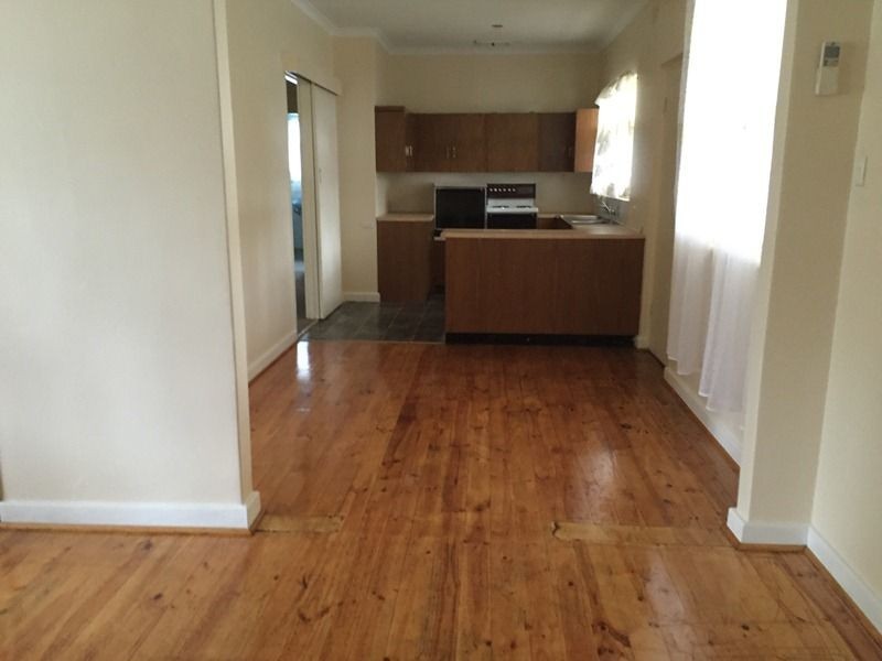 7 Dew Court, Vista SA 5091