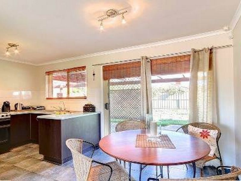 6 John Bull Court, Andrews Farm SA 5114