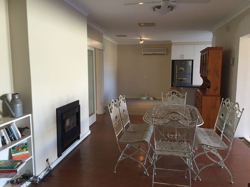 81 Collingbourne Drive, Elizabeth Vale SA 5112