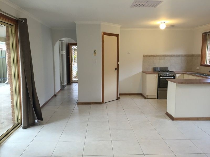 3 Banff St, Burton SA 5110