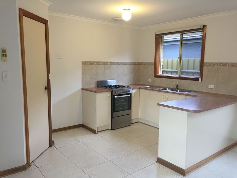 3 Banff St, Burton SA 5110