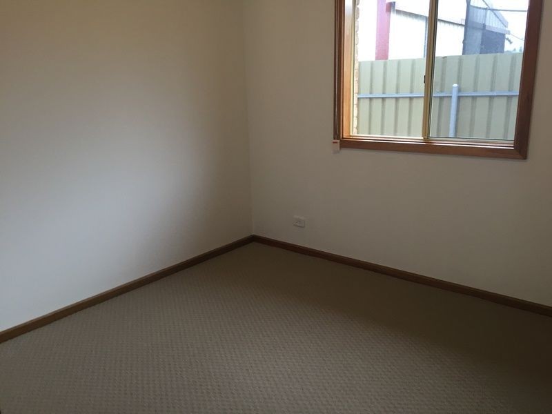 3 Banff St, Burton SA 5110