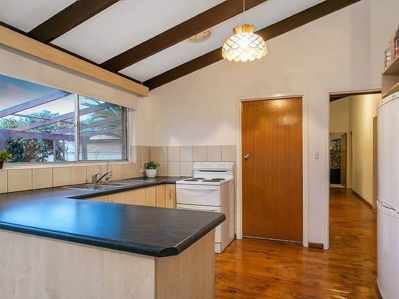 36 Buckingham Drive, Salisbury East SA 5109