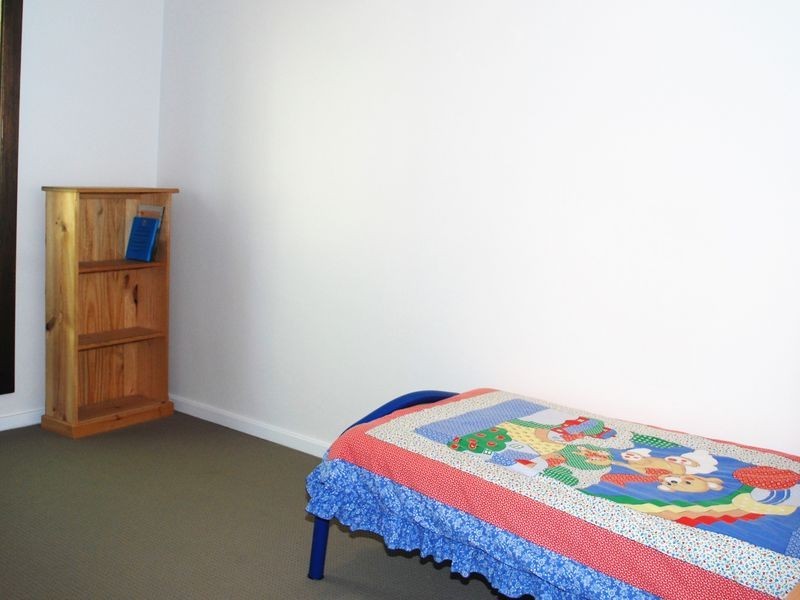 19 Collingbourne Drive, Elizabeth Vale SA 5112