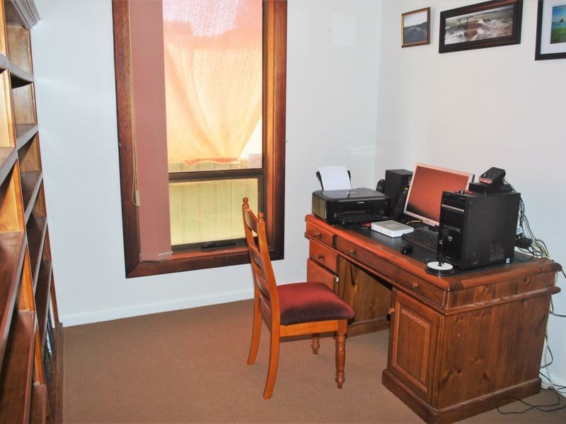 19 Collingbourne Drive, Elizabeth Vale SA 5112