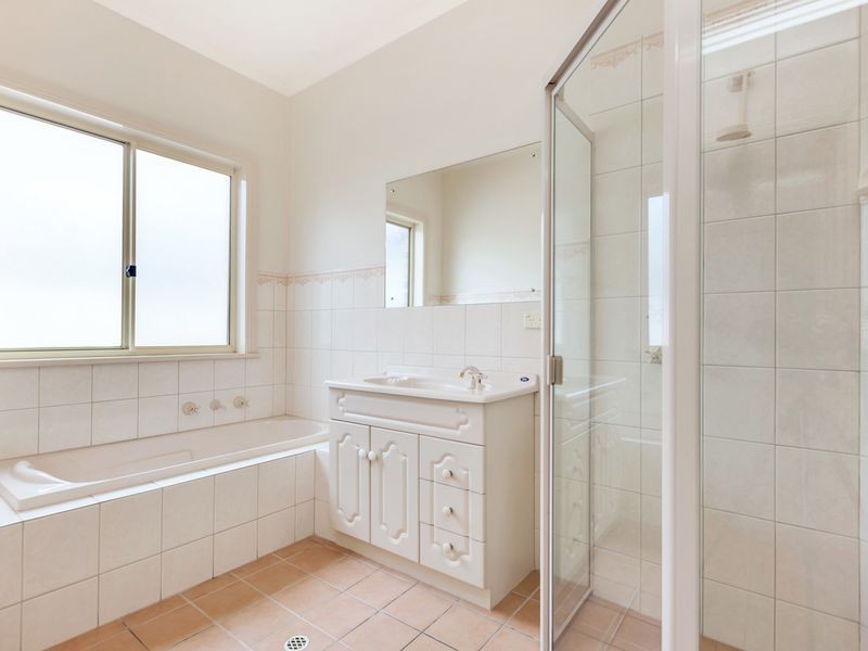 15 Nugent Place, Golden Grove SA 5125