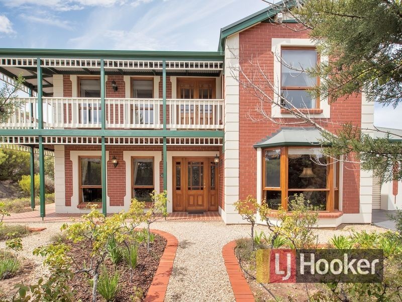 4 Bayview Parade, Gulfview Heights SA 5096