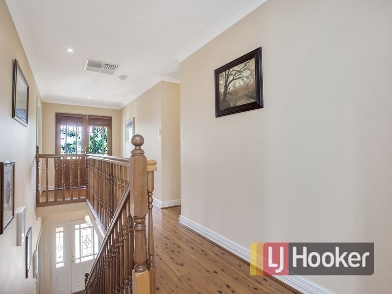 4 Bayview Parade, Gulfview Heights SA 5096