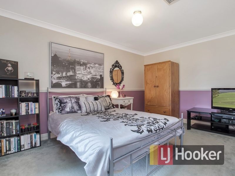 4 Bayview Parade, Gulfview Heights SA 5096