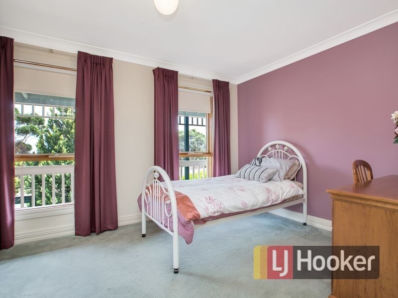 4 Bayview Parade, Gulfview Heights SA 5096