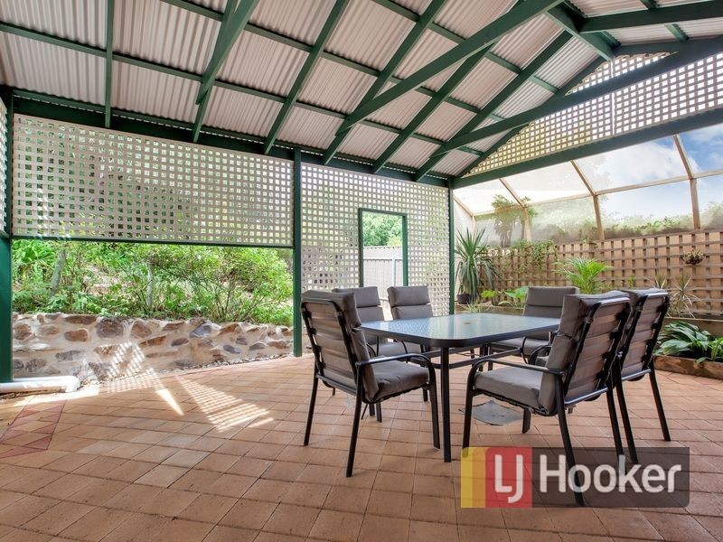 4 Bayview Parade, Gulfview Heights SA 5096