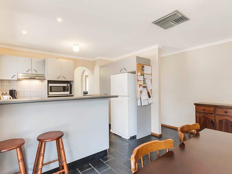 19 Duberal Avenue, Salisbury East SA 5109