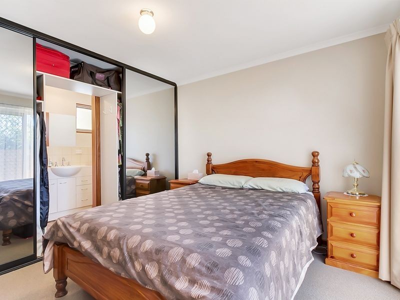 19 Duberal Avenue, Salisbury East SA 5109