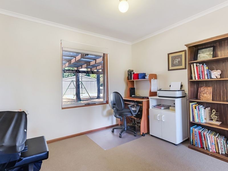 19 Duberal Avenue, Salisbury East SA 5109