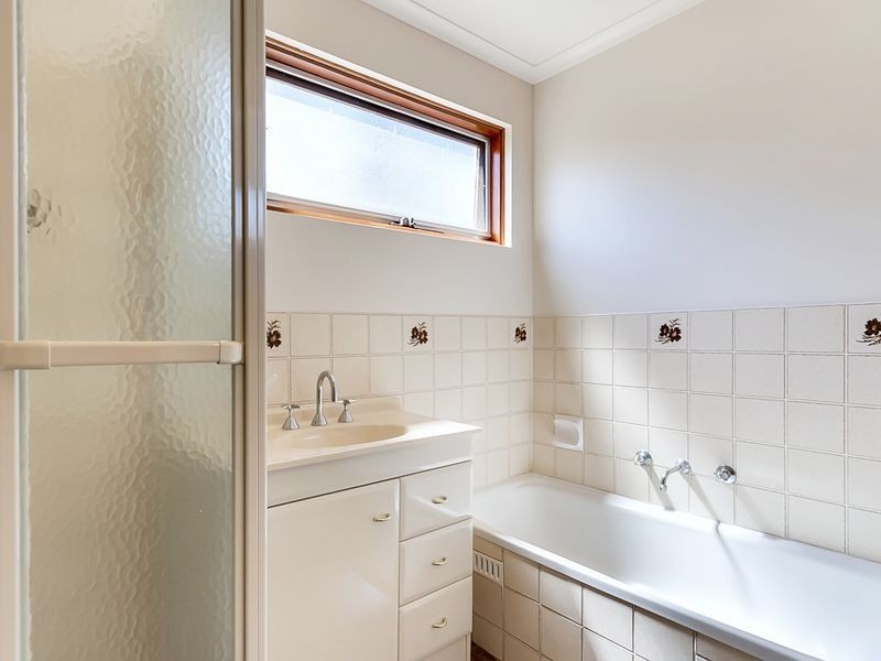 19 Duberal Avenue, Salisbury East SA 5109