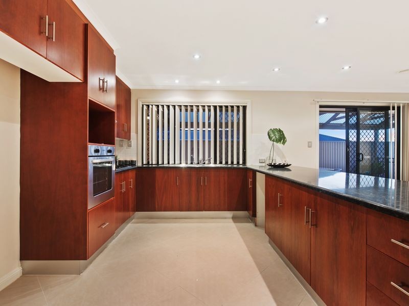 28 Grandview Place, Blakeview SA 5114