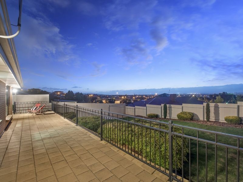 28 Grandview Place, Blakeview SA 5114