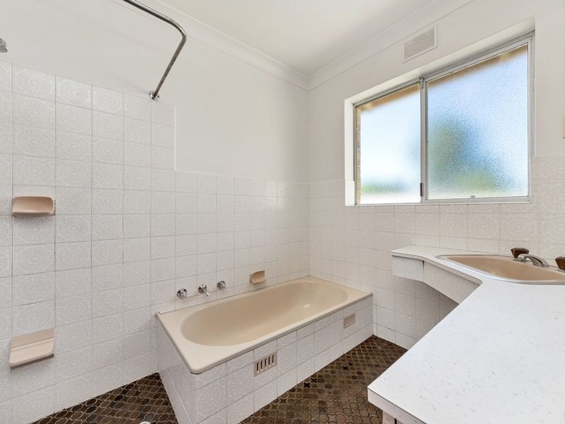 122 Elizabeth Street, Banksia Park SA 5091