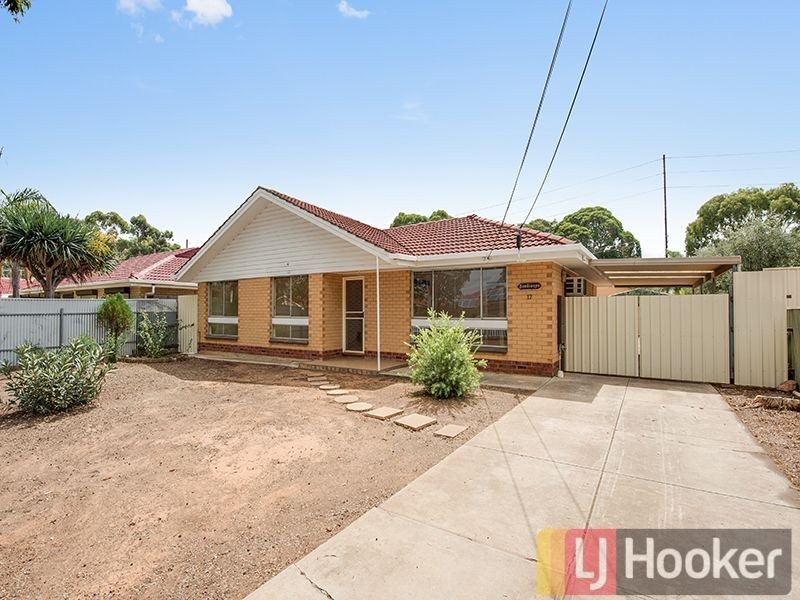 17 Walnut Avenue, Parafield Gardens SA 5107