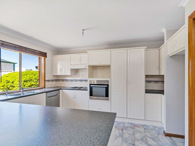 38 Elmwood Rise, Golden Grove SA 5125