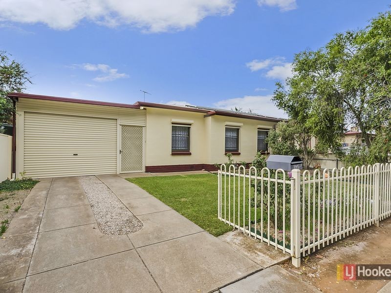 16 Ridley Road, Elizabeth South SA 5112