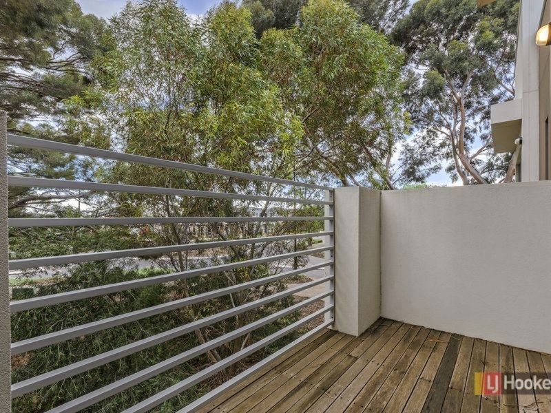 9/55 Grasswren Way, Mawson Lakes SA 5095