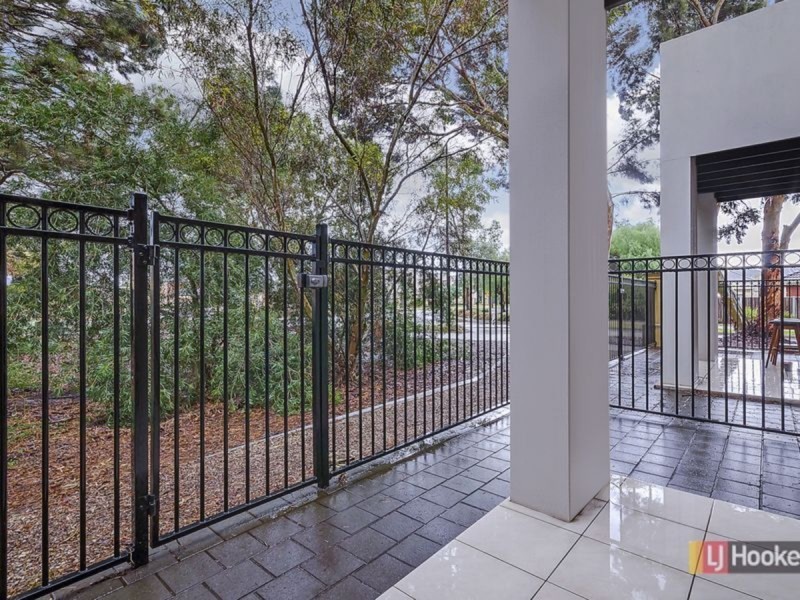 9/55 Grasswren Way, Mawson Lakes SA 5095