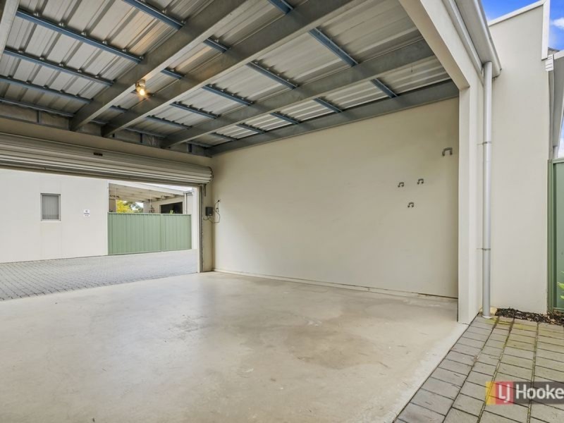 9/55 Grasswren Way, Mawson Lakes SA 5095