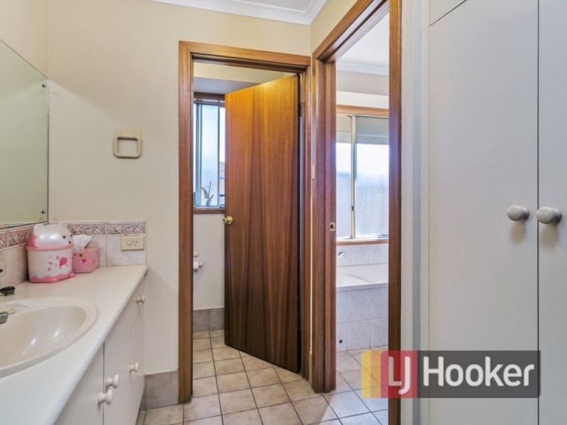 1 Horsens Way, Parafield Gardens SA 5107