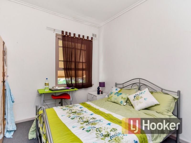 10 Midway Road, Elizabeth East SA 5112