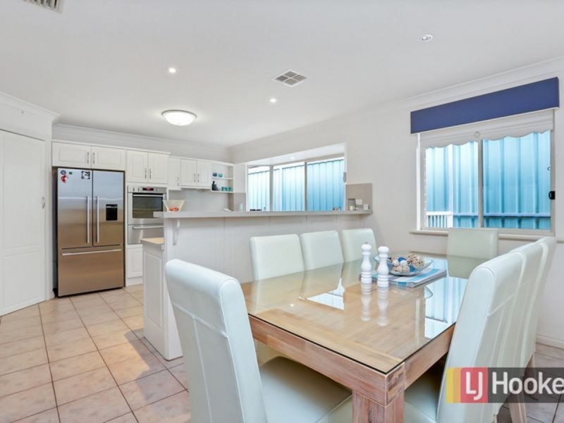 26 Bayview Parade, Gulfview Heights SA 5096