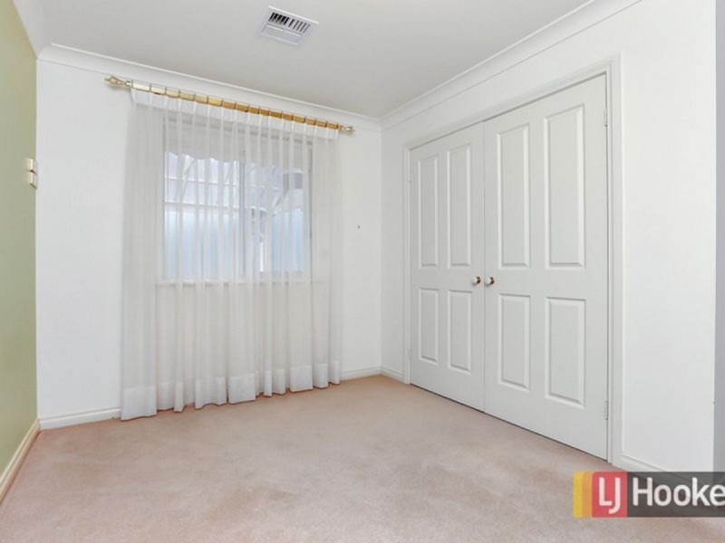 26 Bayview Parade, Gulfview Heights SA 5096