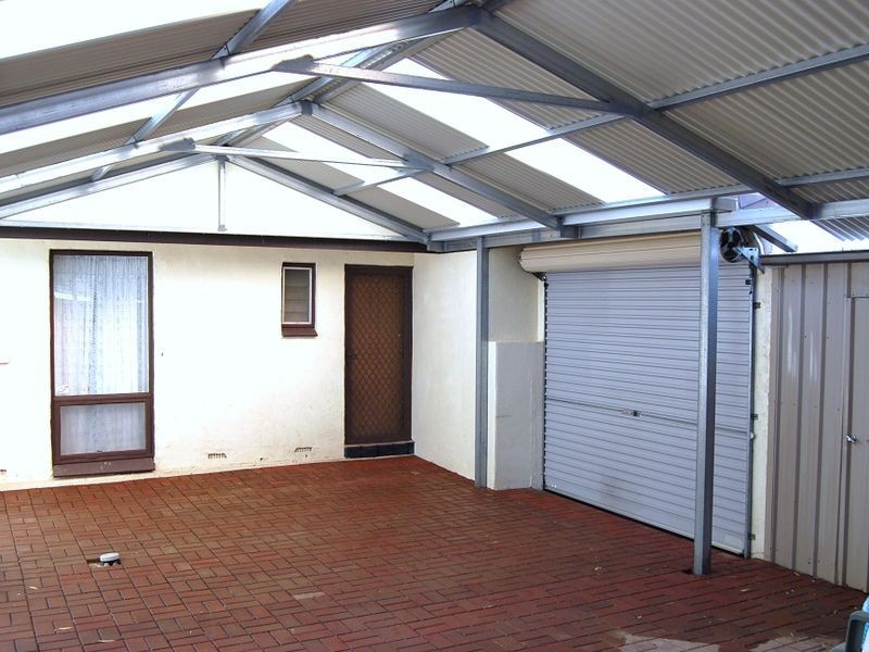 21 OBrien Avenue, Salisbury Downs SA 5108
