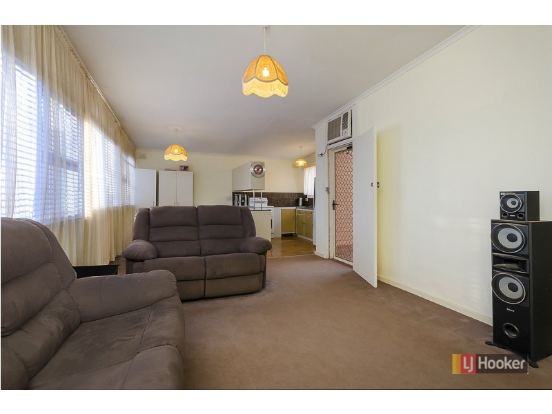 18 Thornton Street, Elizabeth East SA 5112