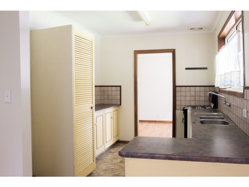 16 Stonehenge Boulevard, Para Vista SA 5093