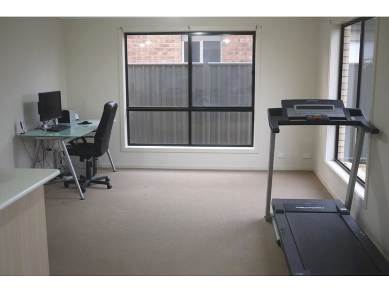 69 Riesling Crescent, Andrews Farm SA 5114