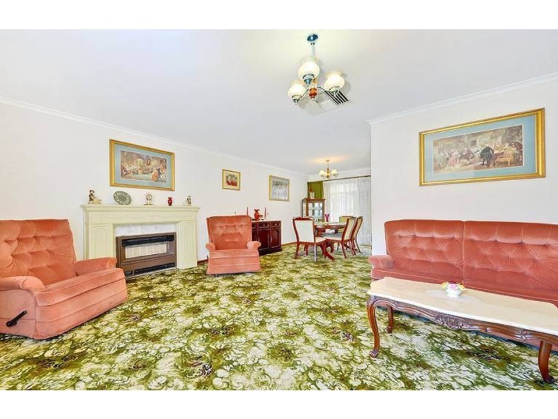 17 Banksia Crescent, Parafield Gardens SA 5107